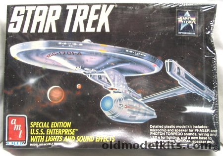 AMT Star Trek USS Enterprise With Lights and Sound, 6957 plastic model kit